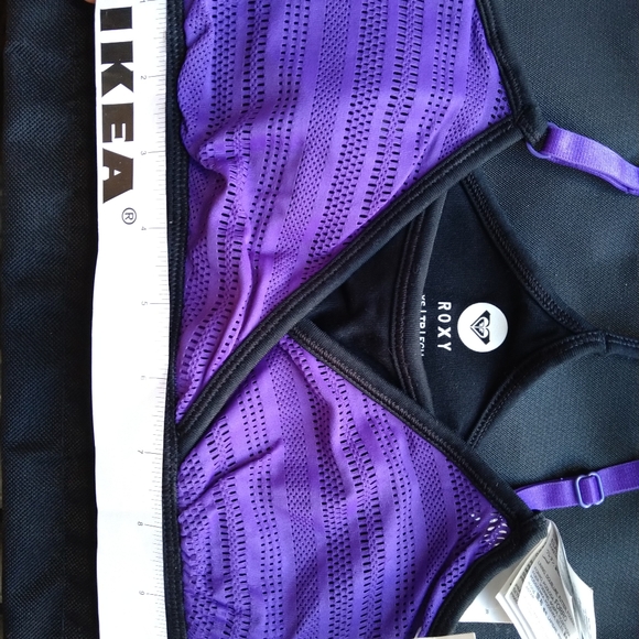 2 Roxy Sports Bras XS junior/XXS purple and yellow NWT - Picture 4 of 9